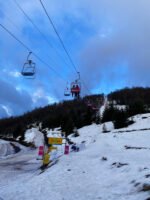 Piedras Blancas: snow games, sledging and 4 chairlift ascents with transfer included.