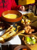 Extremo Encantado: Nieve, Travesía y Sabores Patagónicos para Disfrutar del Cerro López - Image 3
