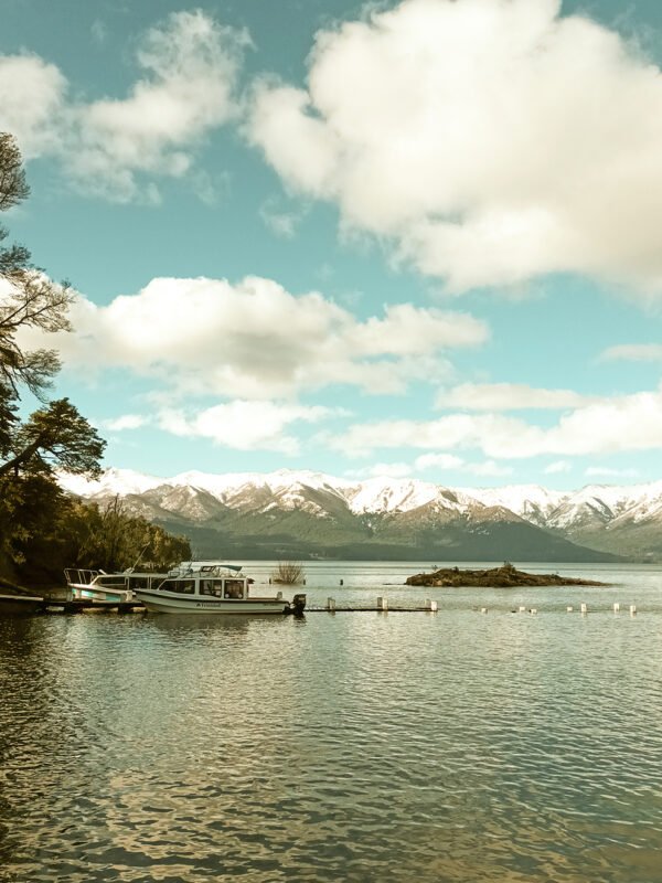 Isla Victoria y Bosque de Arrayanes – Clásico Patagónico para Disfrutar en Familia- Sin traslado - Imagen 1
