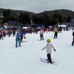 A full day in the snow: all-inclusive ski or snowboard lessons for children